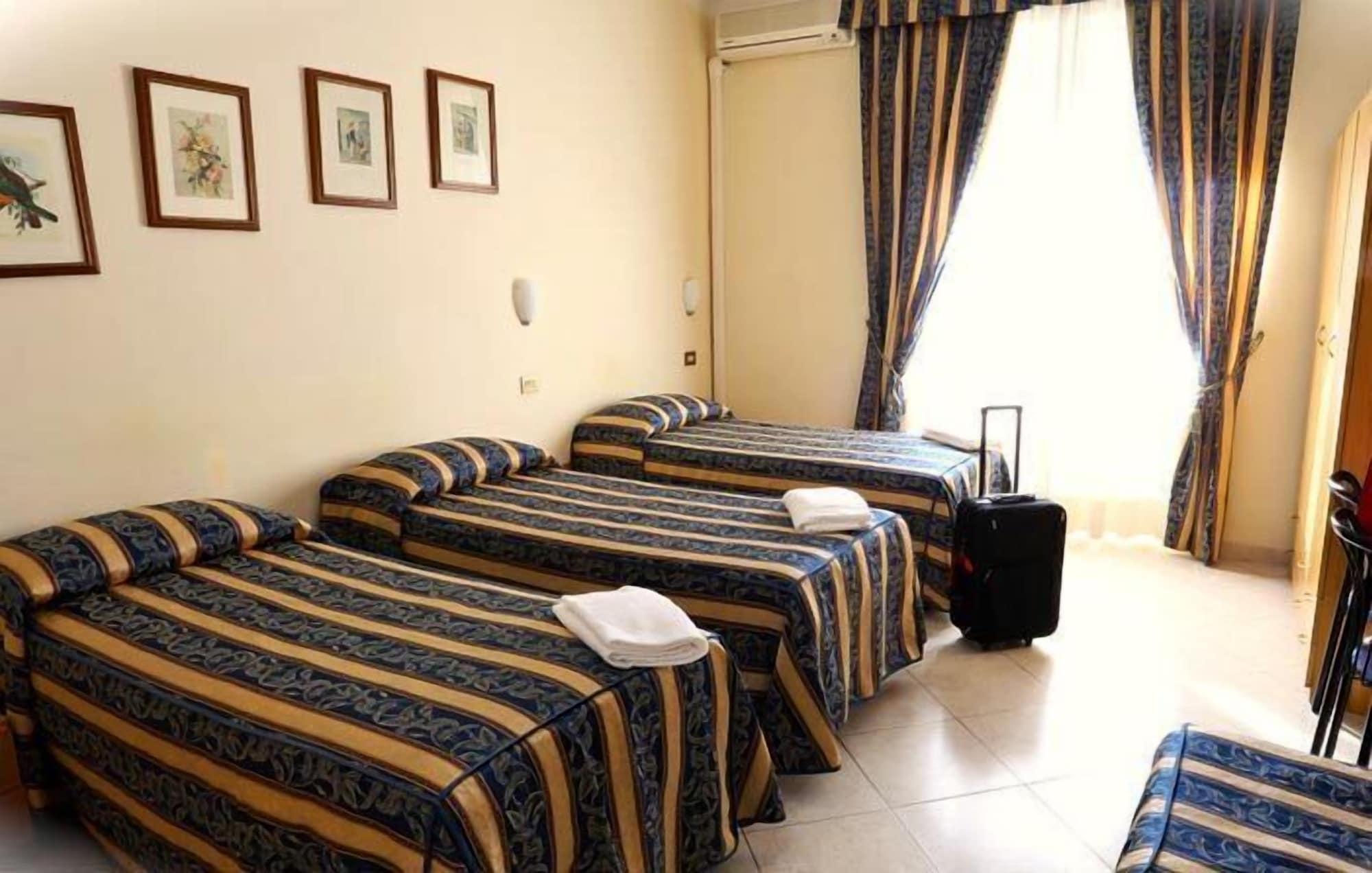 Hotel Loreto Milan Extérieur photo