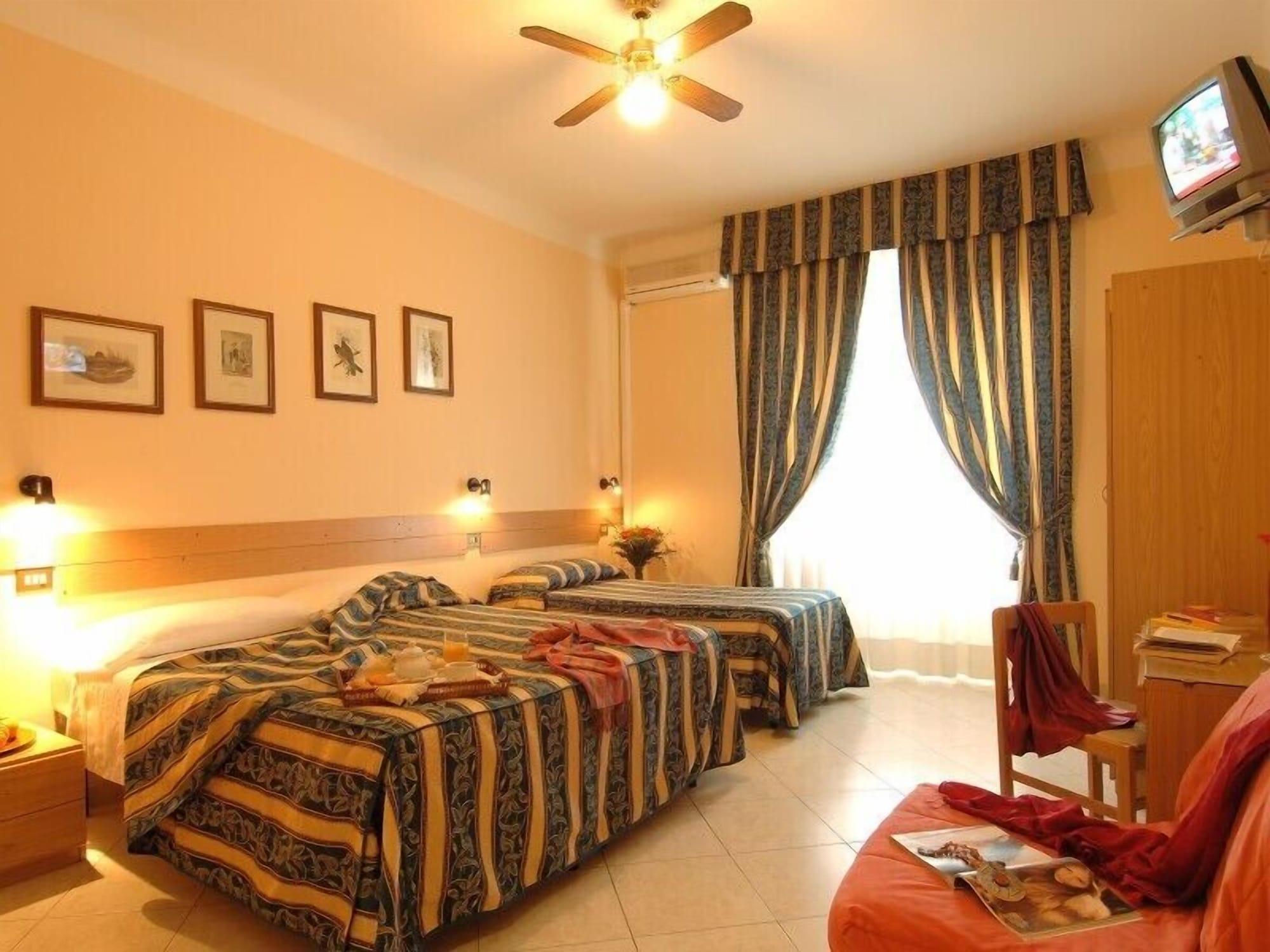 Hotel Loreto Milan Extérieur photo