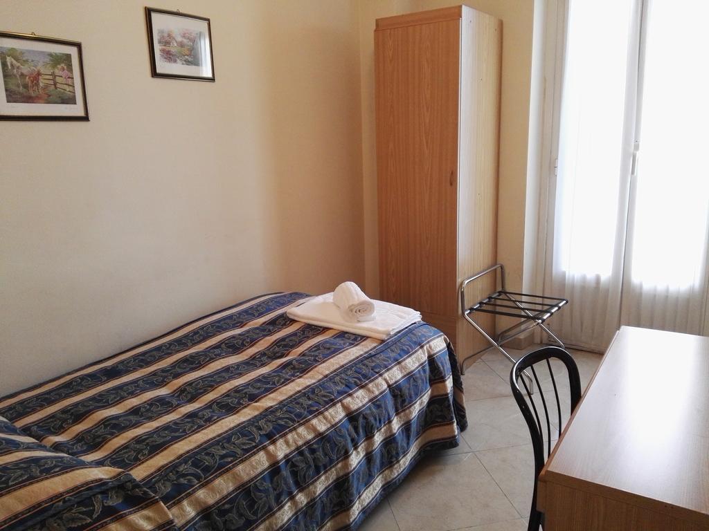 Hotel Loreto Milan Extérieur photo