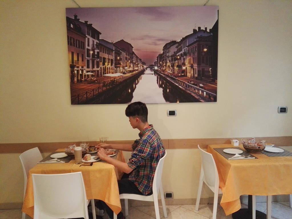 Hotel Loreto Milan Extérieur photo